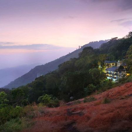 Eagle Mountain Munnar Panzió Kültér fotó